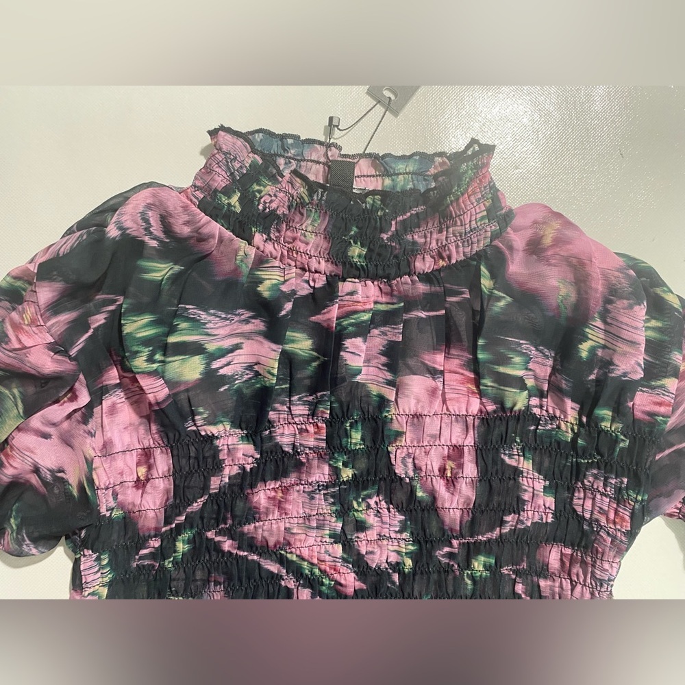 NEW Steve Madden Womens Presley Smocked Long Sleeve Top Blouse Rose $69 - Picture 6 of 10
